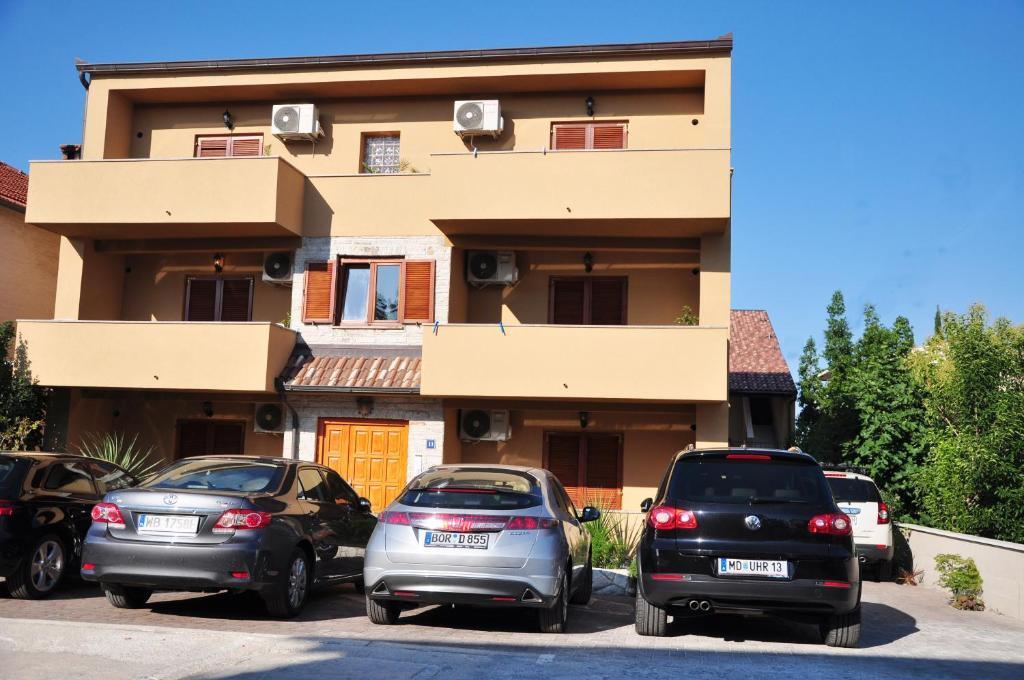 M&M Apartments Biograd Na Moru Exterior foto